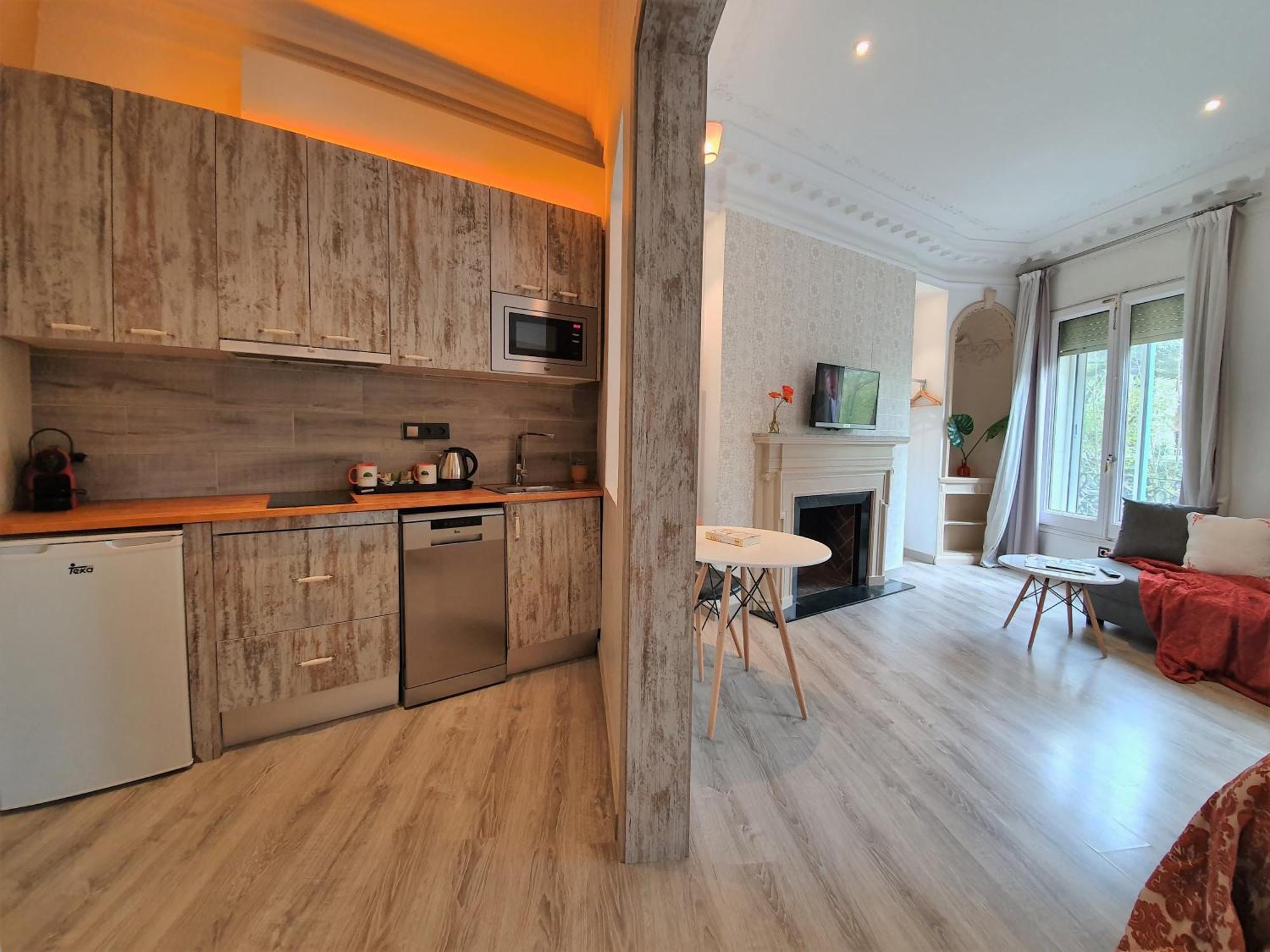 Dreamkeys Barcelona City Bilik gambar