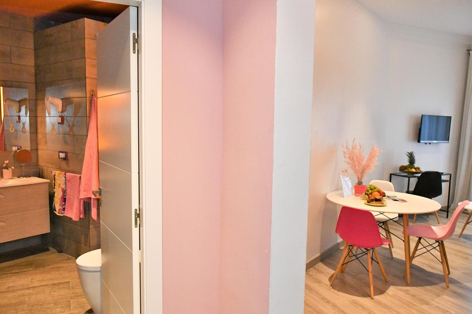 Dreamkeys Barcelona City Bilik gambar